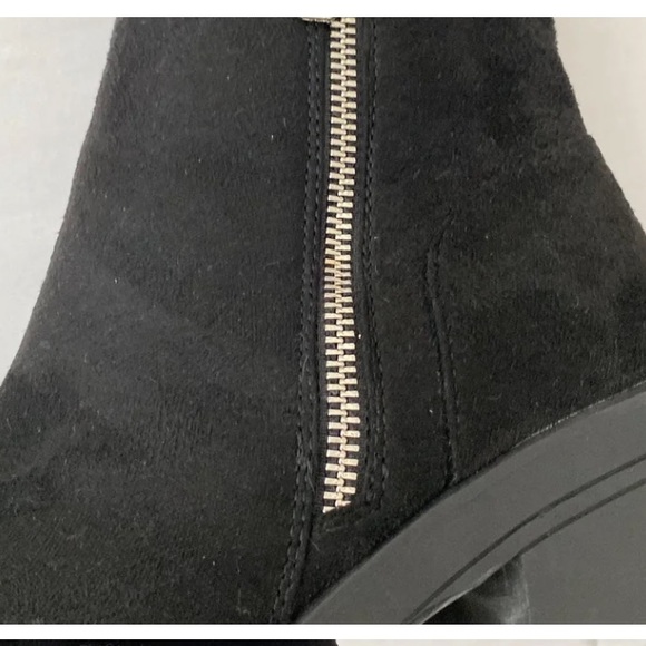 BOOTS - Picture 2 of 3